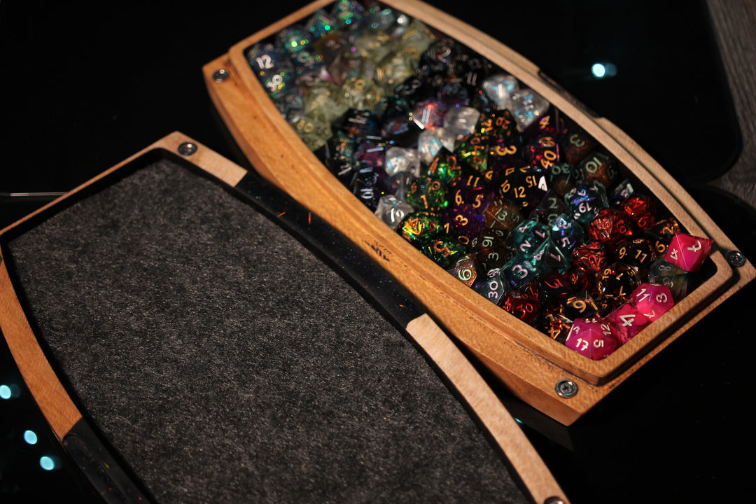 Weather Top Large Ovate Dice Box and Dice Rolling Tray