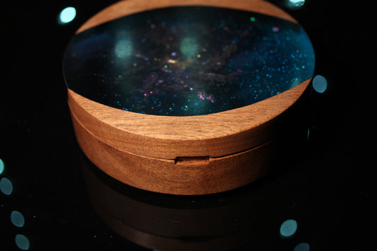 Purple Spiral Galaxy Wood and Epoxy Dice Box for Dungeons and Dragons or Any Dice Game