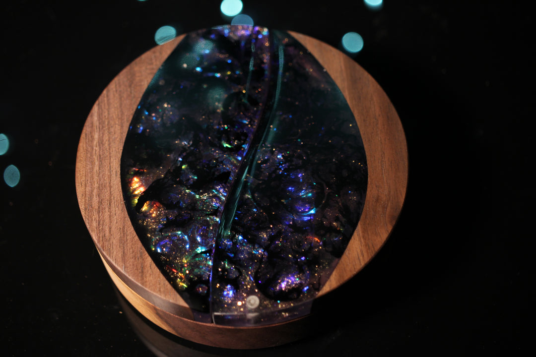 Chaotic Iridescence Wood and Epoxy Dice Box for Dungeons and Dragons or Any Dice Game