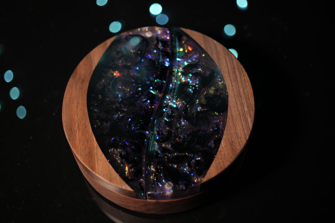 Chaotic Iridescence Wood and Epoxy Dice Box for Dungeons and Dragons or Any Dice Game